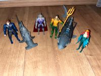 Aquaman Sammelfiguren und Haie inklusive Versand innerhalb Deu Niedersachsen - Hechthausen Vorschau