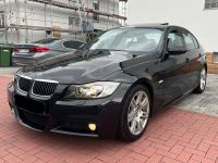 BMW E90 323i M-Paket 99 TKM Automatik Alcantara Schiebedach Hessen - Erlensee Vorschau