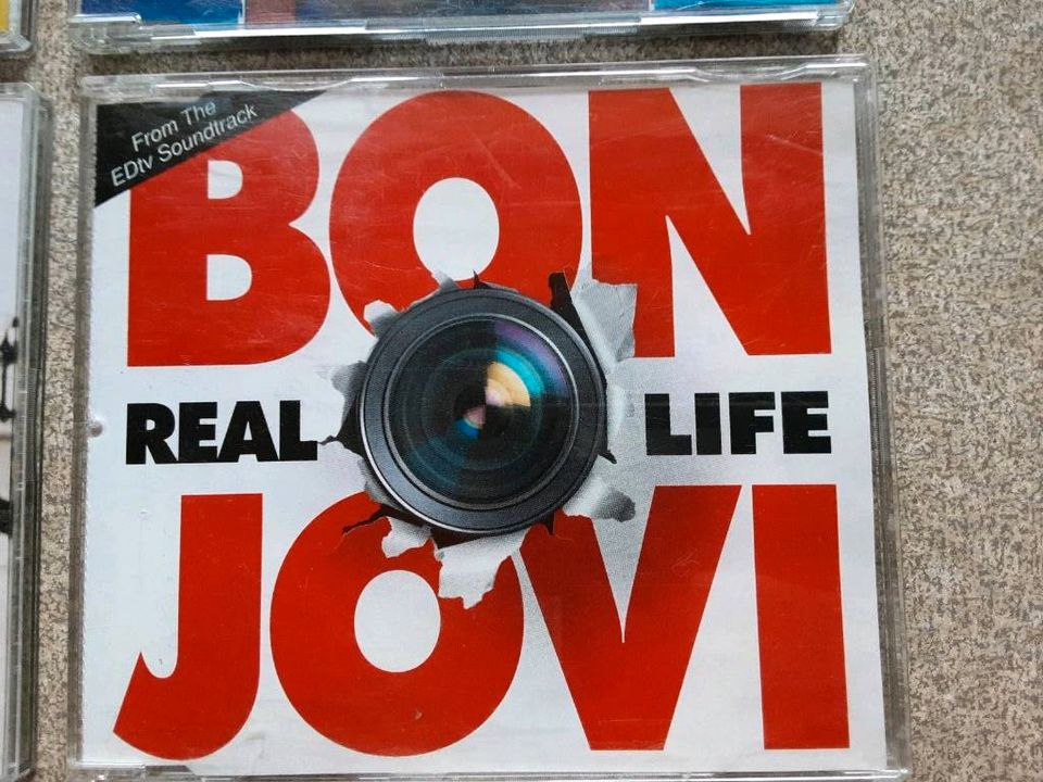 CD's Single   BON JOVI  / Rammstein  (Verkauft) / U2 in Obertaufkirchen