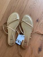 Goldene Zara Sandalen Hamburg Barmbek - Hamburg Barmbek-Süd  Vorschau