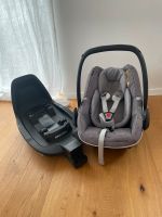 Maxi-Cosi Pebble Pro i-Size Nomadgrey inkl. FamilyFix 2 Baden-Württemberg - Rutesheim   Vorschau