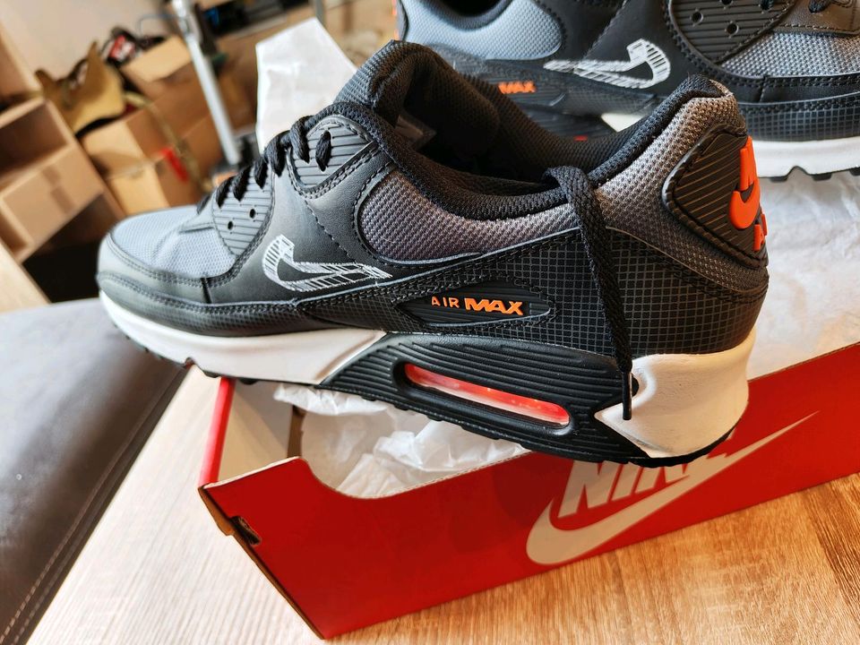 Nike Air Max 90 3D Swoosh Black Grey Orange -DR5642-001 in Gr. 47 in Karlsruhe