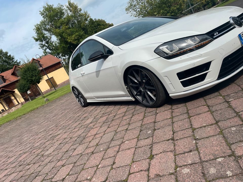 VW Golf 7R in Roßdorf