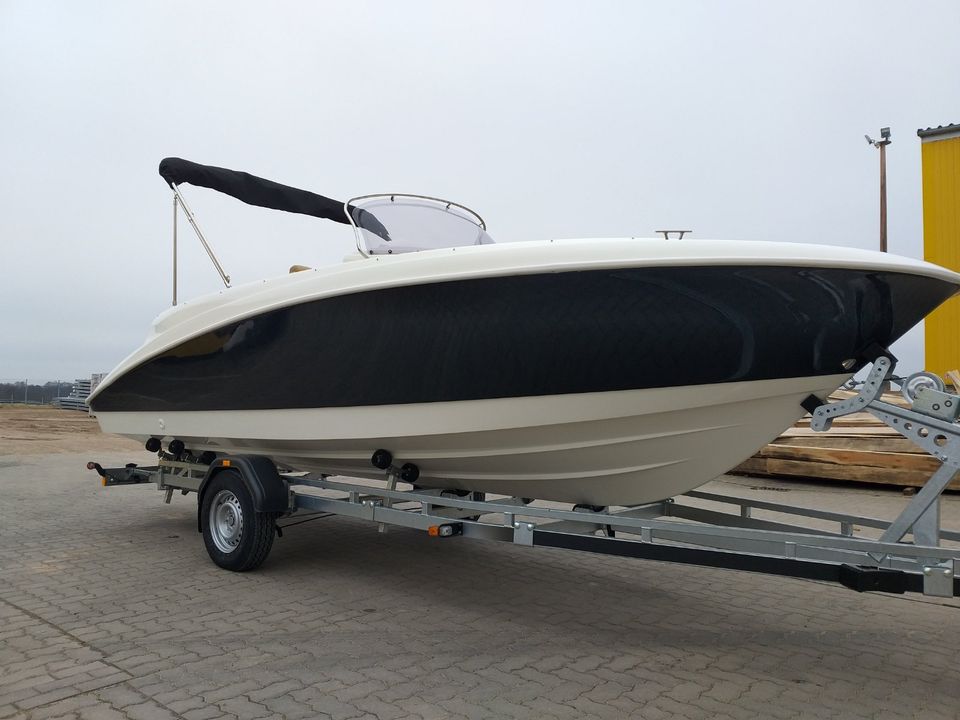 Motorboot Remus 620 SC - mit F80 ELPT u. Trailer Neu in Hohen Wangelin