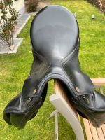 Prestige „top Dressage“ Dressursattel 17/31 Hessen - Zwingenberg Vorschau