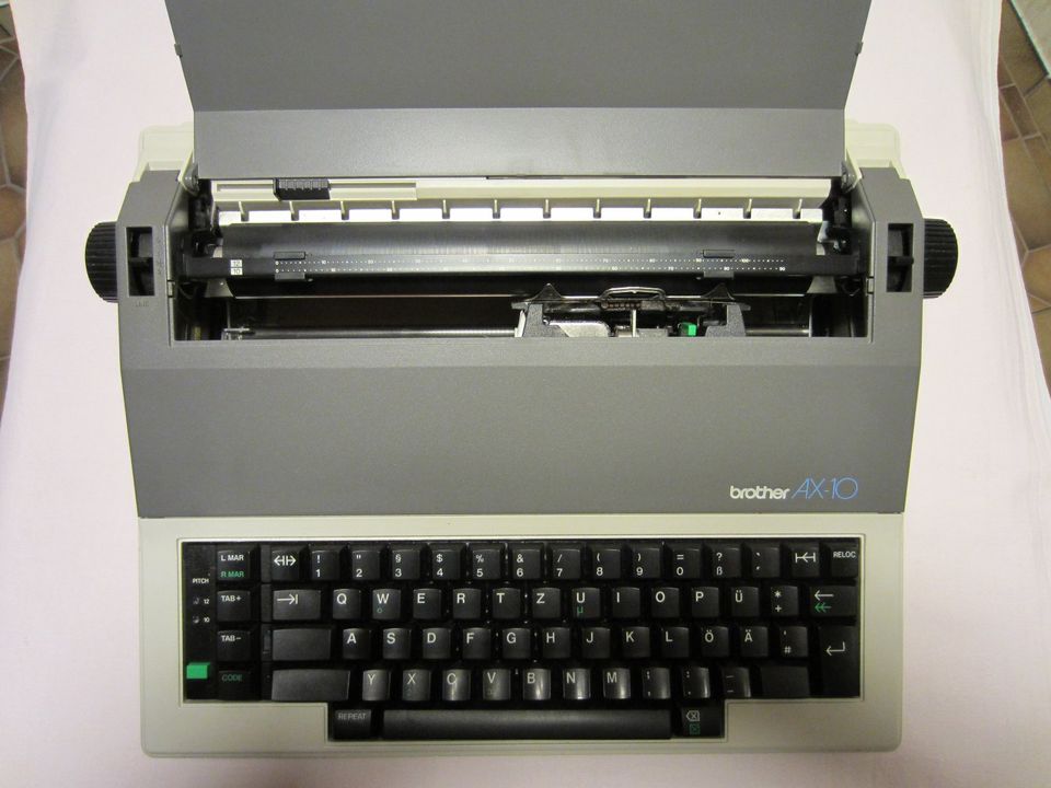 "BROTHER" elektronische Schreibmaschine in Rheinbach