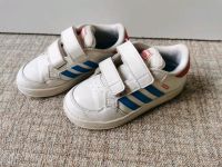 Adidas Kinderschuhe Gr. 26, weiß, Kindersneaker Niedersachsen - Helmstedt Vorschau