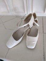 Brautschuhe "Paula" Nappa soft pearl Bayern - Obergriesbach Vorschau