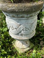 Blumenkübel Stein/ Beton 60cm Aachen - Kornelimünster/Walheim Vorschau