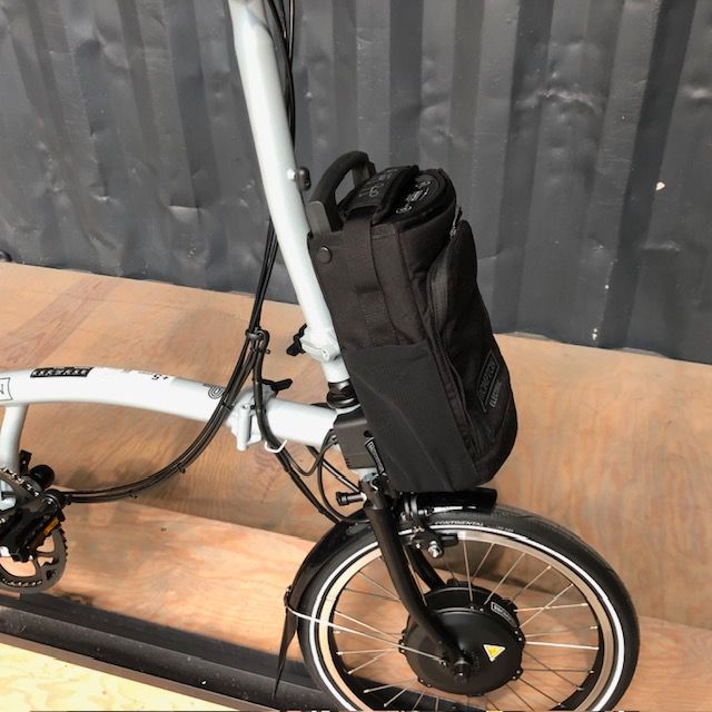 Brompton Electric P-Line Urban H4L I 4-Gang I BROMPTON_argmbh in Berlin