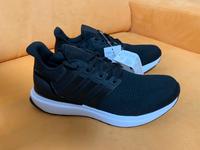 Unisex Sportschuhe von Adidas, Größe 40, neu Berlin - Mitte Vorschau
