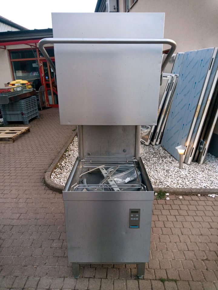 Winterhalter Haubenspülmaschine Gastro Spülmaschine in Sülzfeld