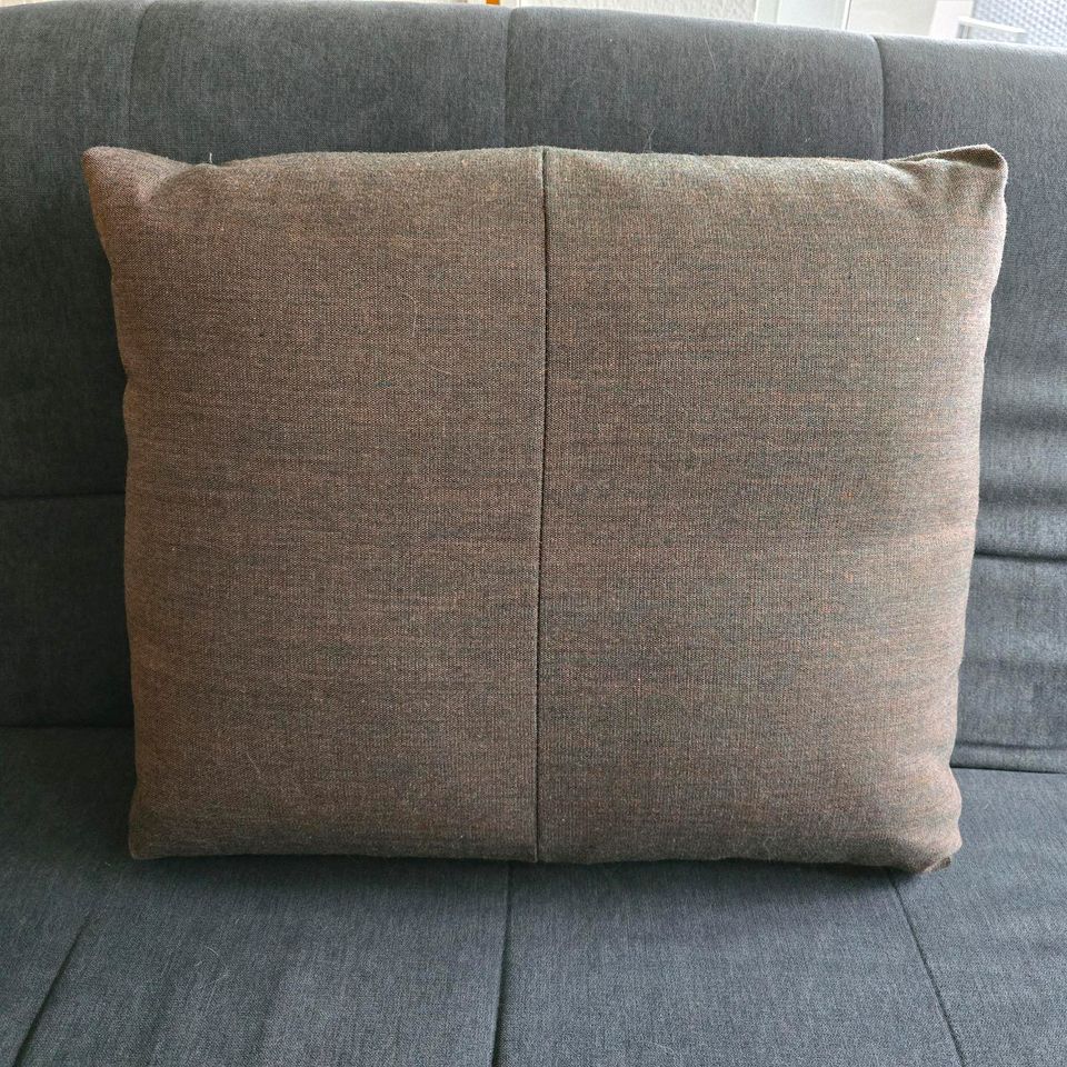 HAY MAGS CUSHION | Kissen | Dunkelbraun | 2x verfügbar in Stuttgart