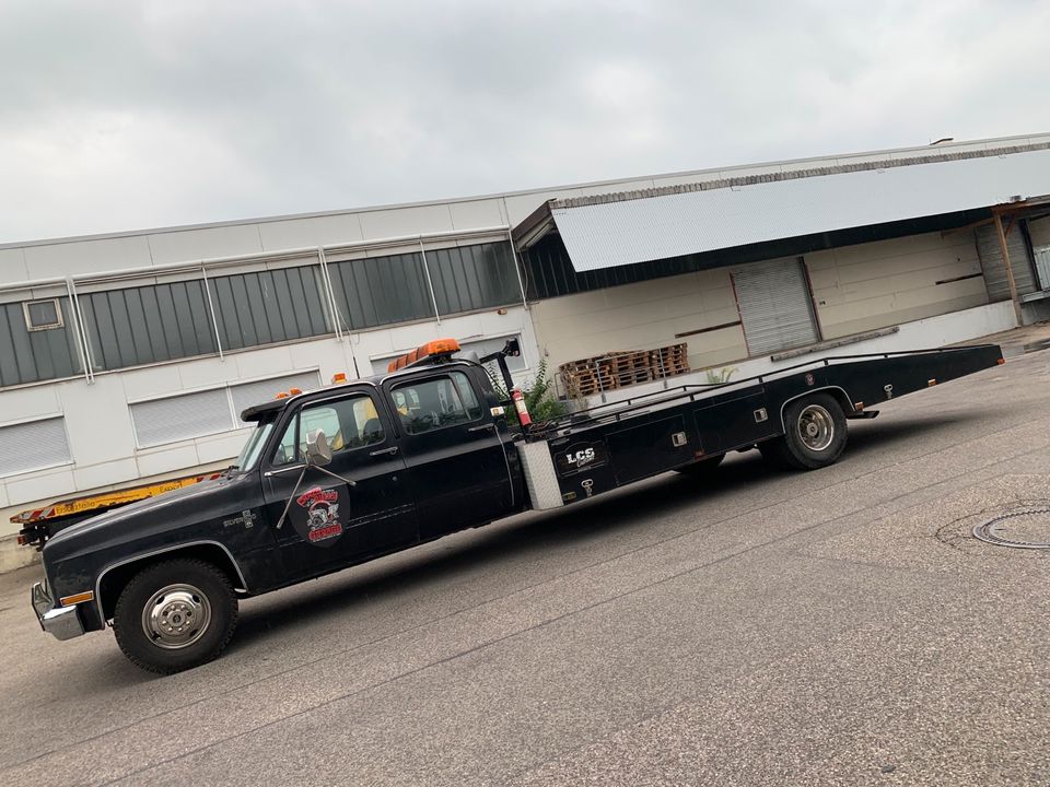 GMC US Abschleppwagen V8 Hauler Autotransporter Sierra Tausch in Waltenhofen