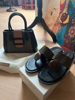 Noa Harmon Schuhe Zehentrenner mit passender Tasche Neu schwarz Nordrhein-Westfalen - Sonsbeck Vorschau
