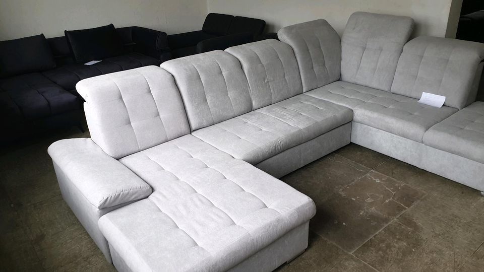 Lagerverkauf Ecksofa Sofa Couch Wohnlandschaft Polsterecke Hocker in Meinerzhagen