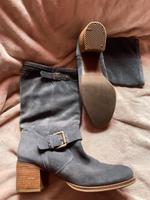 Blaue Damen, Wildlederstiefel Hessen - Butzbach Vorschau