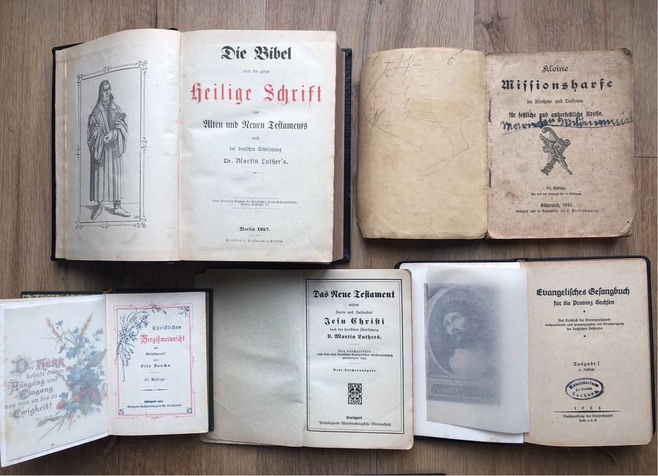 Alte / historische Bücher aus der Kirche / Bibel / Gesangsbücher in Wilsdruff