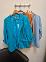 19 neue Strickjacken / Blazer mit Etiketten Hessen - Witzenhausen Vorschau