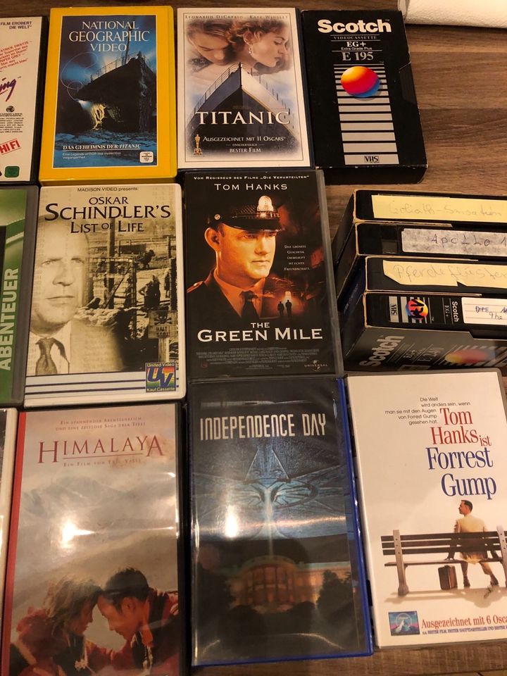 Vhs Kasetten Video Filme Titanic Green mile in Berlin