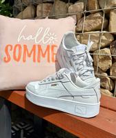 Puma  Turnschuhe mit Plateausohle! Super zu Sommerkleidern!!! Nordrhein-Westfalen - Steinfurt Vorschau