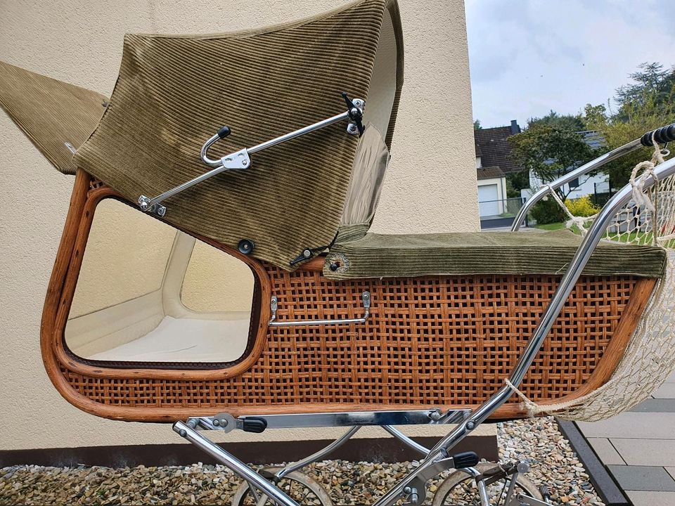 Gesslein Panorama Korb Kinderwagen Nostalgie + Maxi-Cosi Adapter in Lippstadt