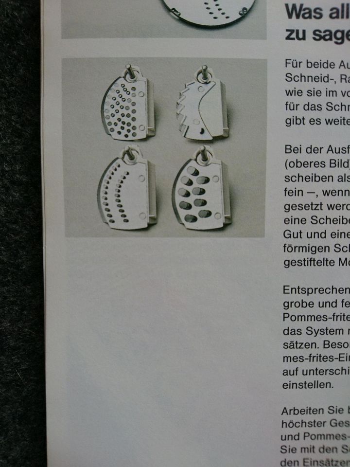 Braun Multipractic Küchenmaschine wie neu viel Zubehör Kochbuch in Hanstedt