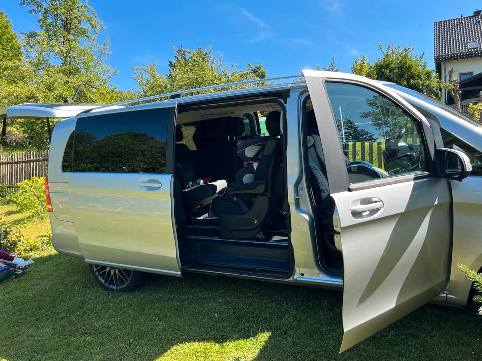 Mercedes Benz V250 D BlueTec XXL extra lang in Hohndorf