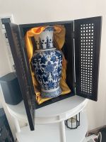 Alte Chinesische Vase mit Box aus Chonqqing mit Stempel!! Nordrhein-Westfalen - Neuss Vorschau