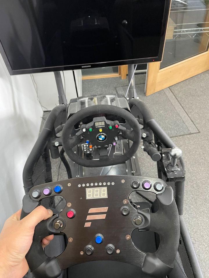 Fanatec Rennsimulator PlayStation Lenkrad in Rösrath