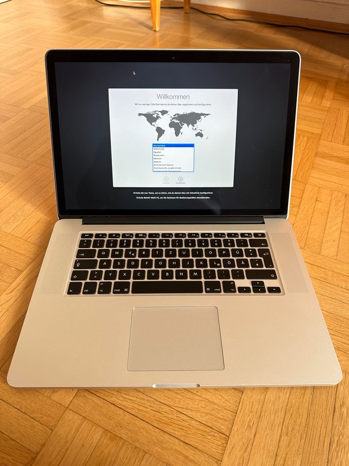 Apple MacBook Pro 15 Zoll Retina, 2012, guter Zustand in Kassel