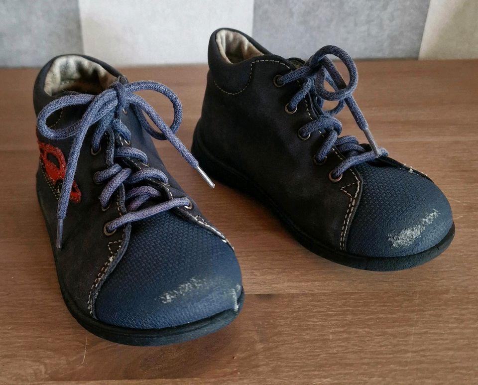 Ricosta Kinder Schuhe Größe 22 in Oelixdorf