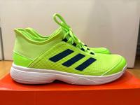 Adidas Tennisschuhe/Padelschuhe Gr. 40 2/3 – ungetragen Frankfurt am Main - Sachsenhausen Vorschau