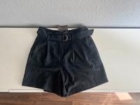 ♥️ Neue Damen Shorts mit Gürtel , kurze Hose , Größe 38 Bonn - Graurheindorf Vorschau