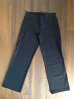 Nike Sporthose Jazzpants 140/146 schwarz NEU mit Etikett Niedersachsen - Eystrup Vorschau