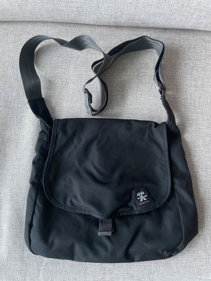 Crumpler Lamington Bag L in Hamburg