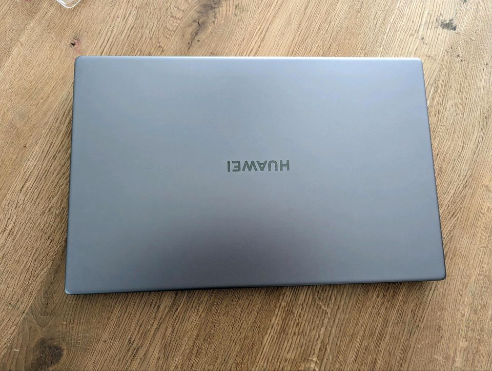 Huawei matebook d 15 Zoll in Landau a d Isar