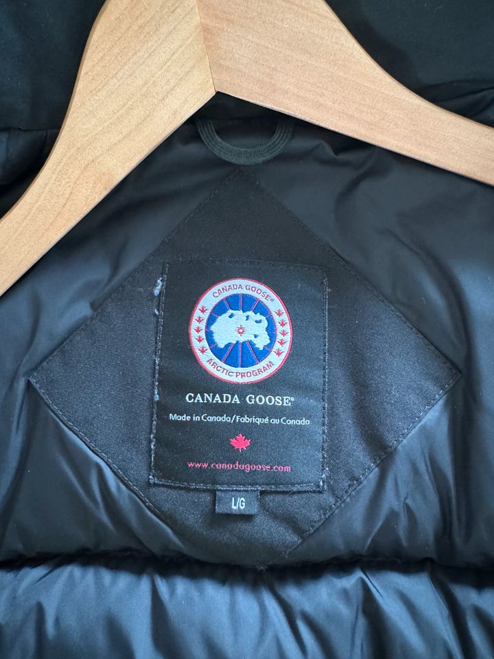 Canada Goose Daunenjacke in Rommerskirchen