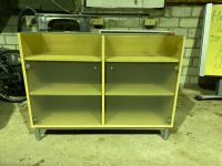 Vitrinenschrank sideboard Buche hell Glastüren Nordrhein-Westfalen - Essen-Haarzopf Vorschau