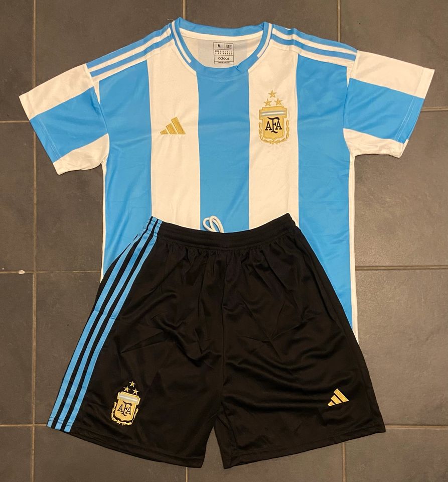 Argentinien Trikot mit Shorts, Kurze Hose, Argentinien Set in Hamburg