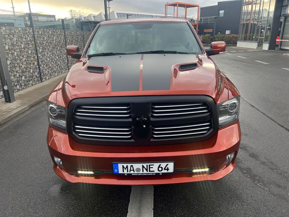 Dodge RAM 1500 5.7 HEMI *Copper*AHK*Kamera*TÜV*NAVI in Eppelheim