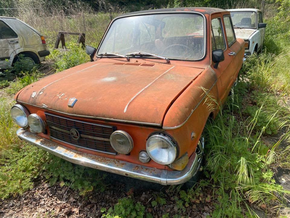 Diverse Oldtimer in Potsdam