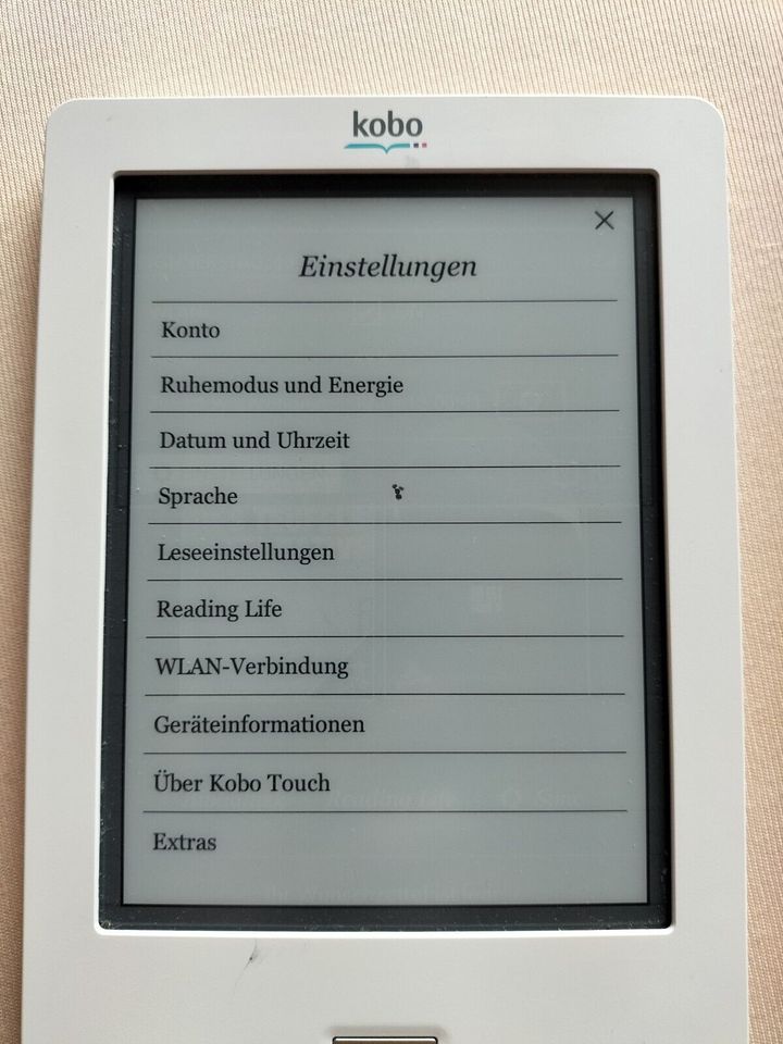 Kobo Touch N905C Weiß 1361MB Speicher Funktioniert Gut Kl. Fleck in Ellhofen