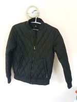 Jungen Stepp Jacke  schwarz Gr. S  / 170 Niedersachsen - Quakenbrück Vorschau