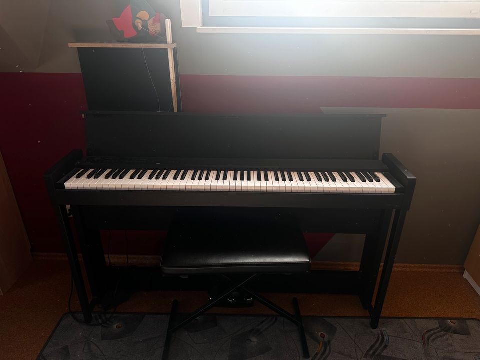 Korg C1 Air + Hocker Digital Piano E-Piano in Edemissen