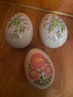 3 Stück Eier für Ostern Süßigkeiten Porzellan echt gestempelt Hessen - Riedstadt Vorschau