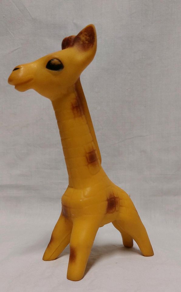 DDR Spielzeug, Quietschfigur, Giraffe in Dornburg