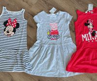 H&M Kleid Sommerkleid Minnie Mouse Peppa Pig Gr. 122/128 Nordrhein-Westfalen - Burscheid Vorschau