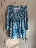 Sommerkleid, Minikleid, Zara, Lange Ärmel, blau, Creme, gemustert Bayern - Untersiemau Vorschau