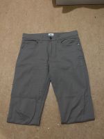 graue Herren Hose C&A Regular W33 L32 Berlin - Steglitz Vorschau